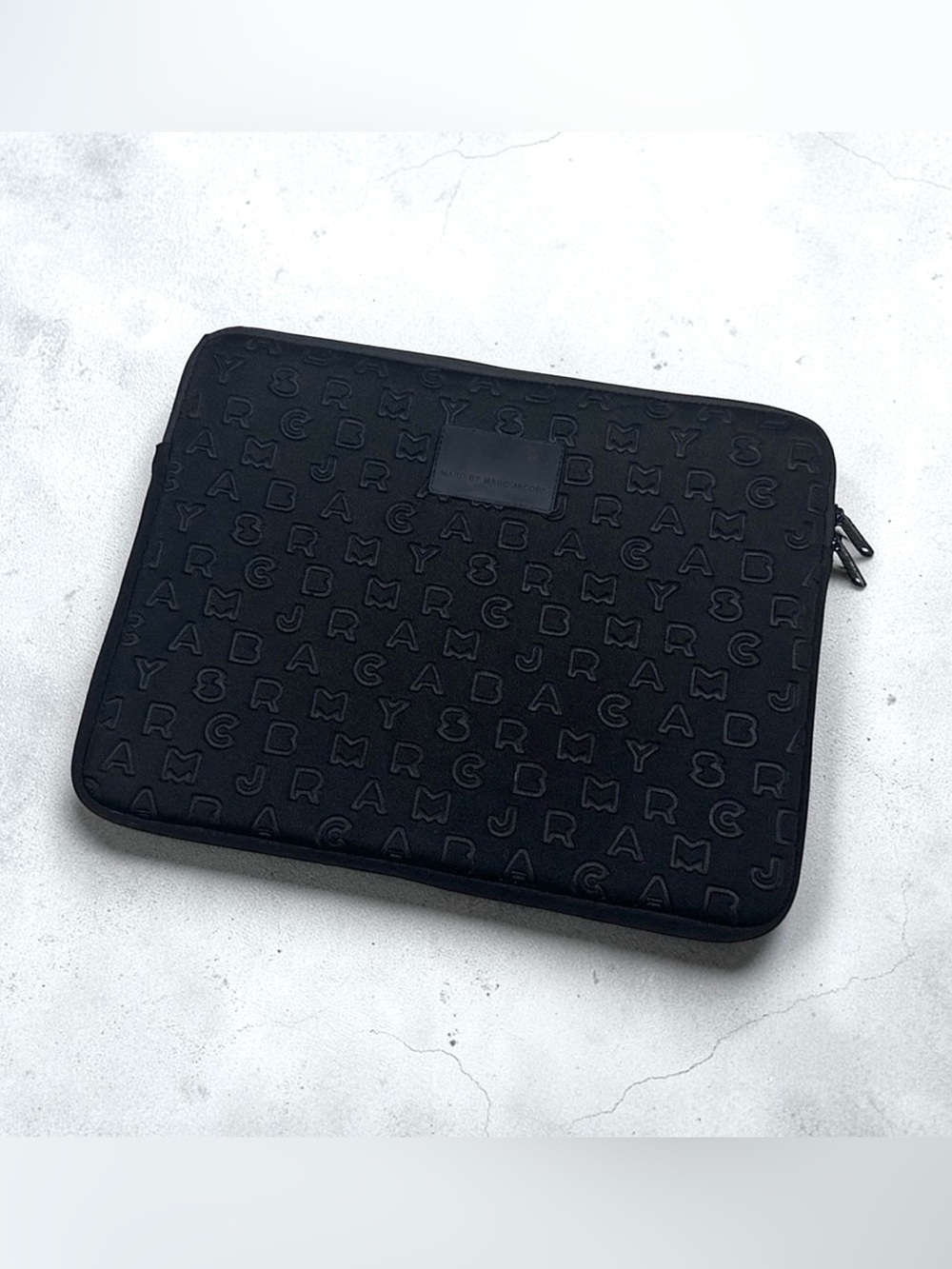 Marc by Marc Jacobs Neoprene Padded Zip-up Laptop Case